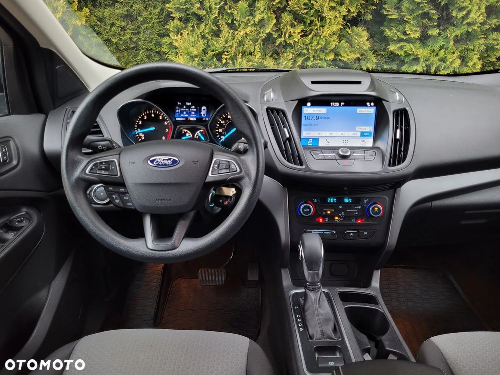 Ford Kuga 1.5 EcoBoost 4WD Trend - 14