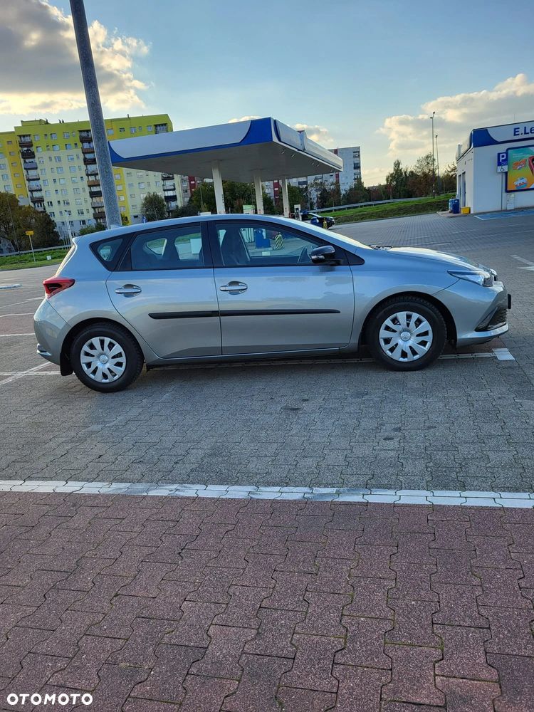 Toyota Auris 1.33 VVT-i Life - 8