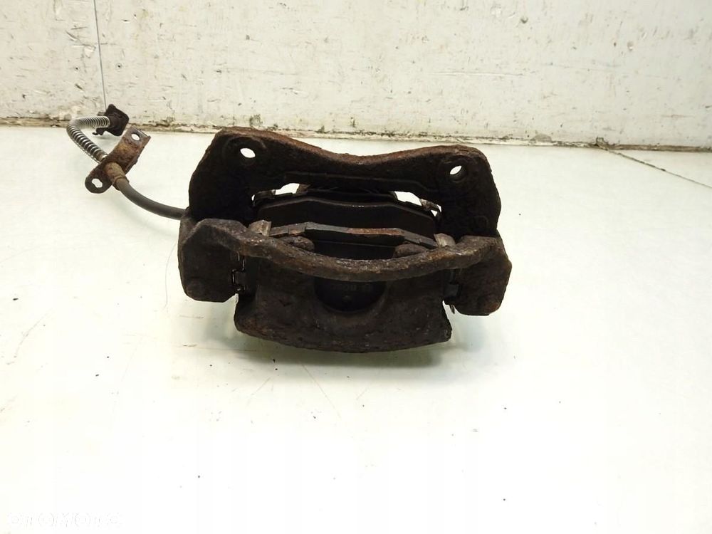 ZACISK HAMULCOWY PRAWY PRZÓD KIA CEED I 1.6 GDI - 5