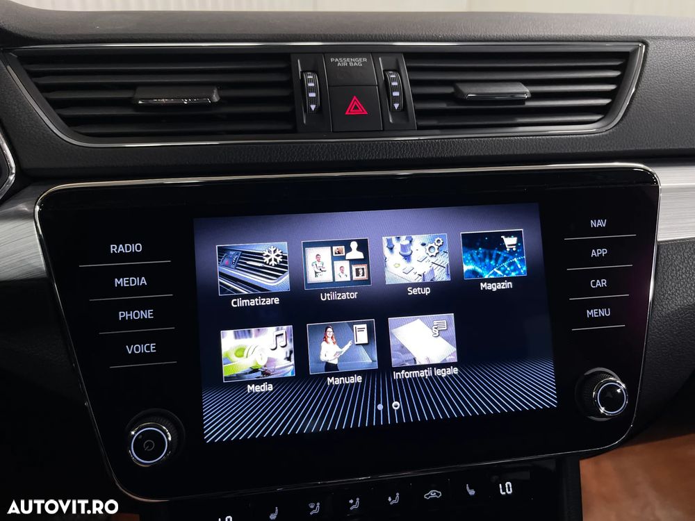 Skoda Superb 2.0 TDI DSG Ambition - 18