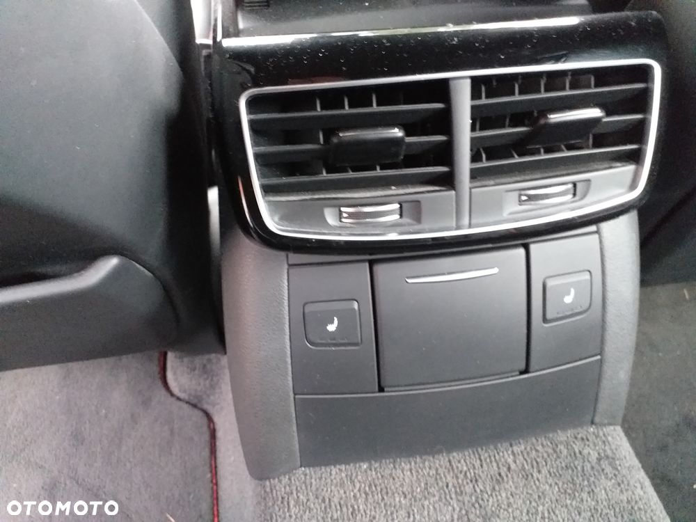 Audi A8 - 6