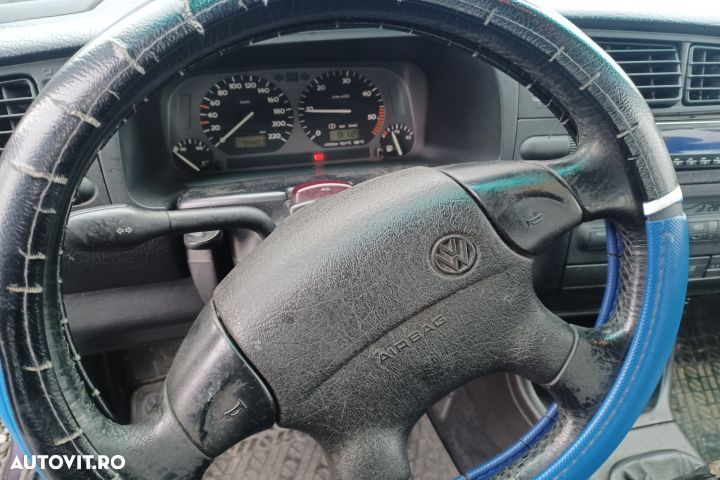 Dezmembrez Volkswagen VW Golf 3 [1991 - 1998] wagon 1.9 TDI MT (90 hp - 7