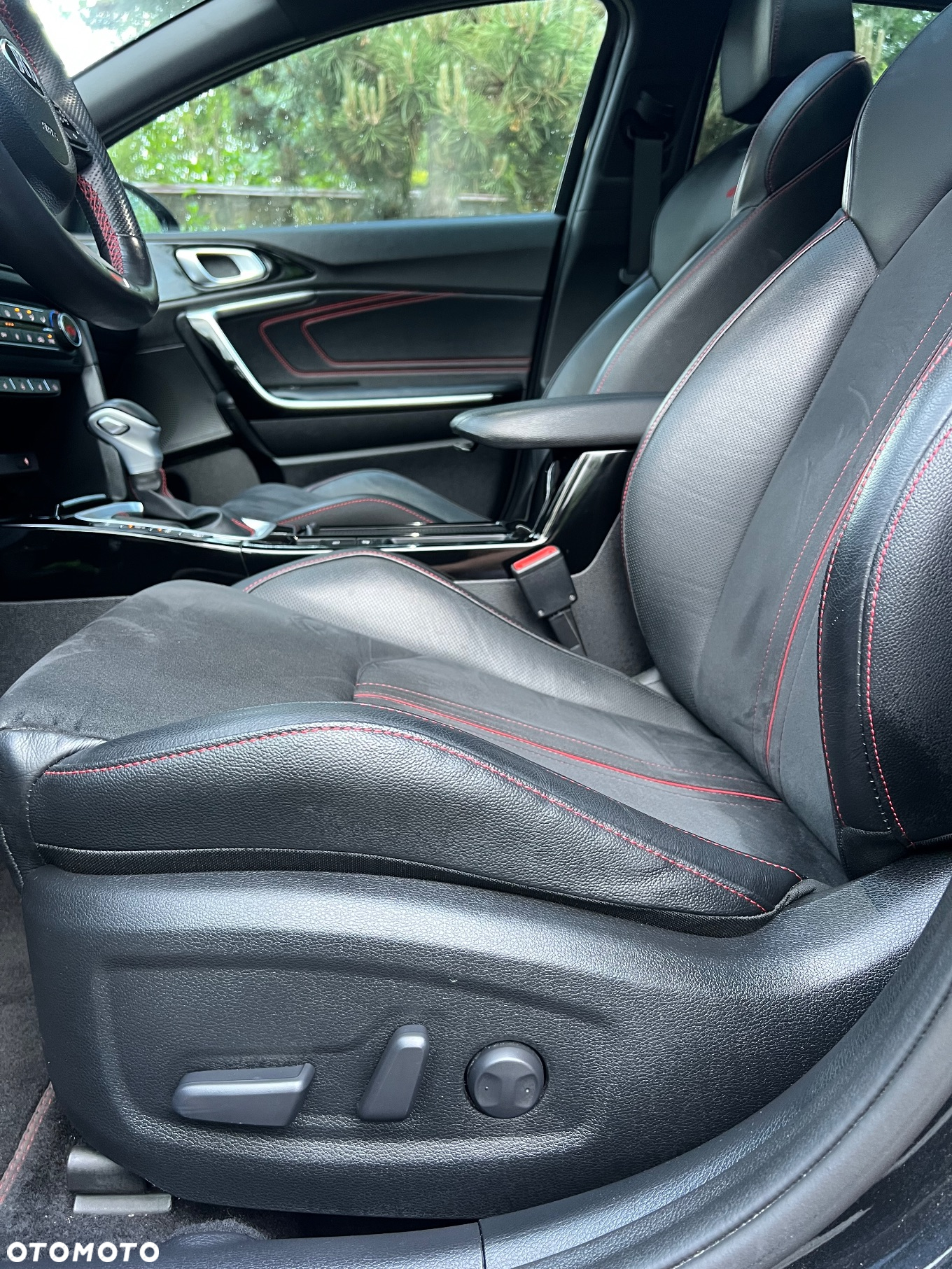Kia ProCeed 1.6 T-GDI DCT7 OPF GT - 15