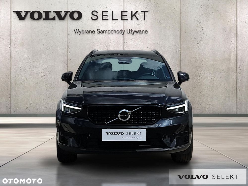 Volvo XC 40 B3 Plus Dark - 8