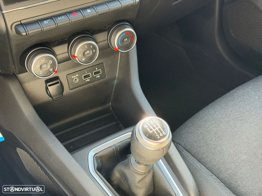 Renault Clio BLUE dCi 85 BUSINESS EDITION - 20