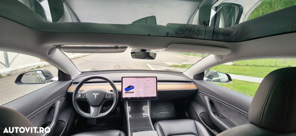 Tesla Model 3 Standard Reichweite Plus Hinterradantrieb - 4