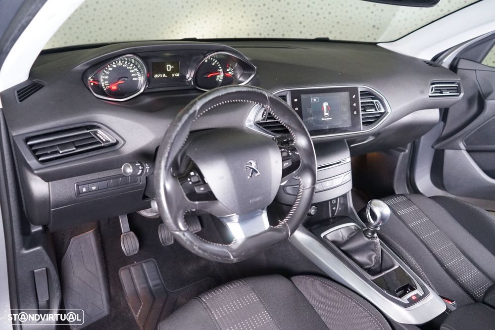 Peugeot 308 1.6 e-HDi Allure - 14