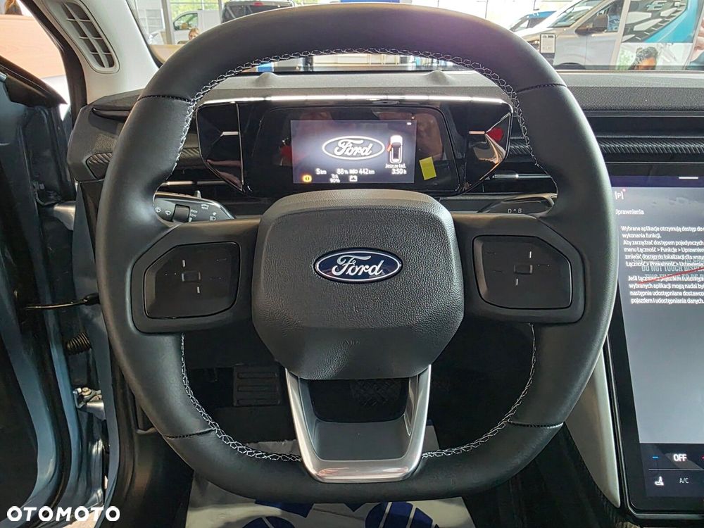 Ford Explorer - 18