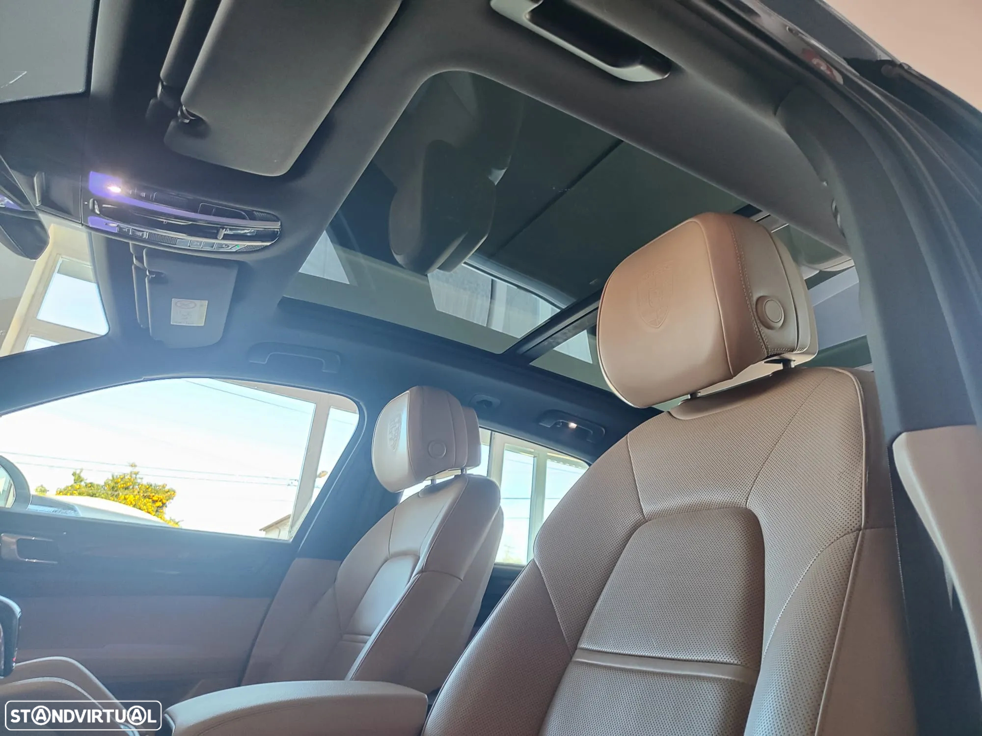 Porsche Cayenne Platinum Edition - 27