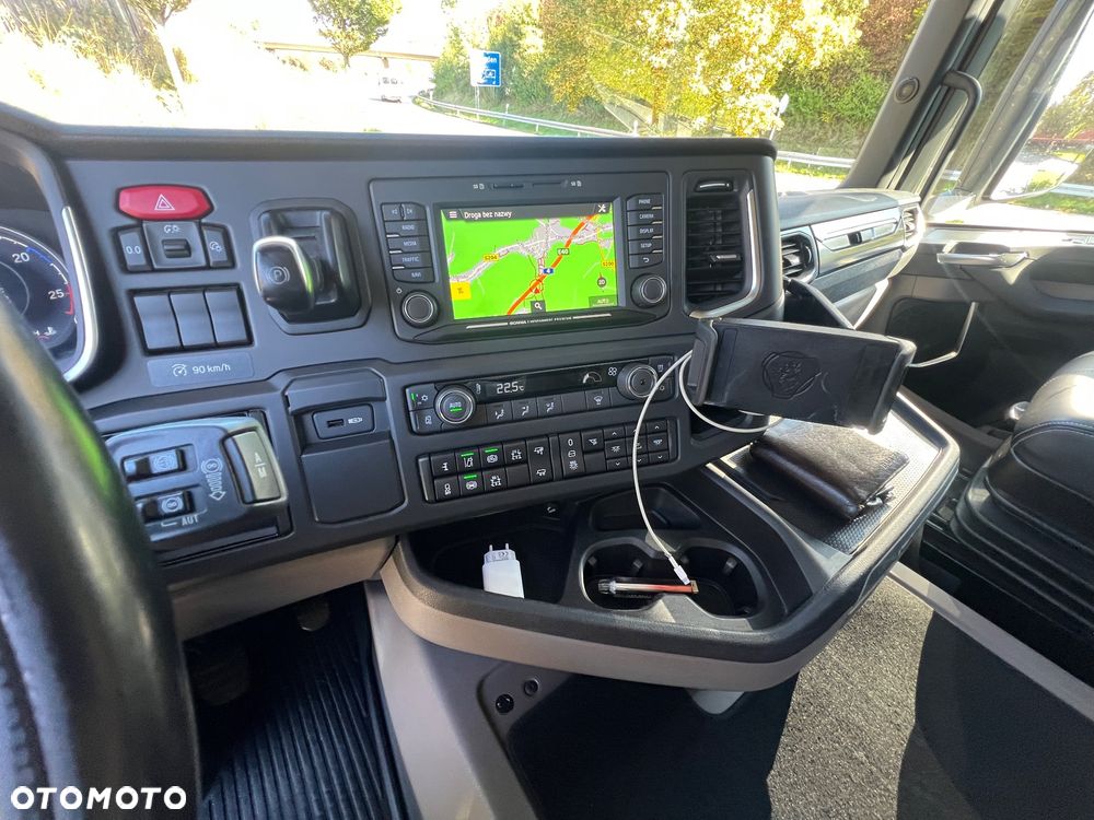 Scania Scania R540 hydraulika z Niemiec stan pełna opcja Cały na poduszce - 17