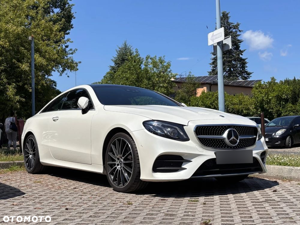 Mercedes-Benz Klasa E 350 d Coupe 4-Matic 9G-TRONIC - 2