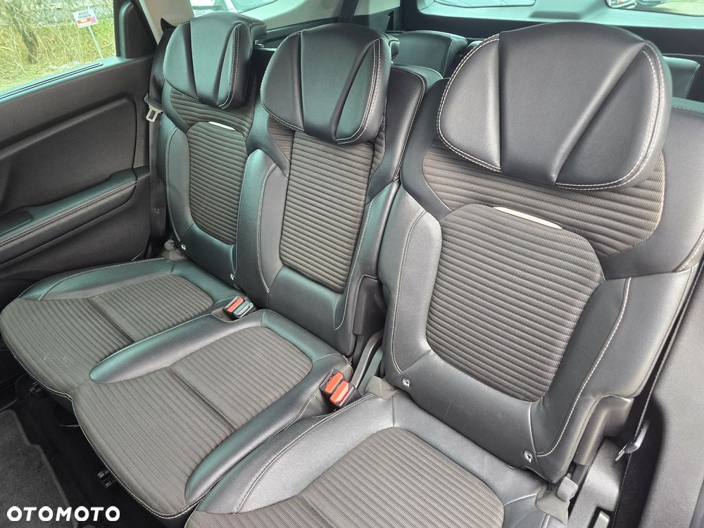 Renault Grand Scenic - 14