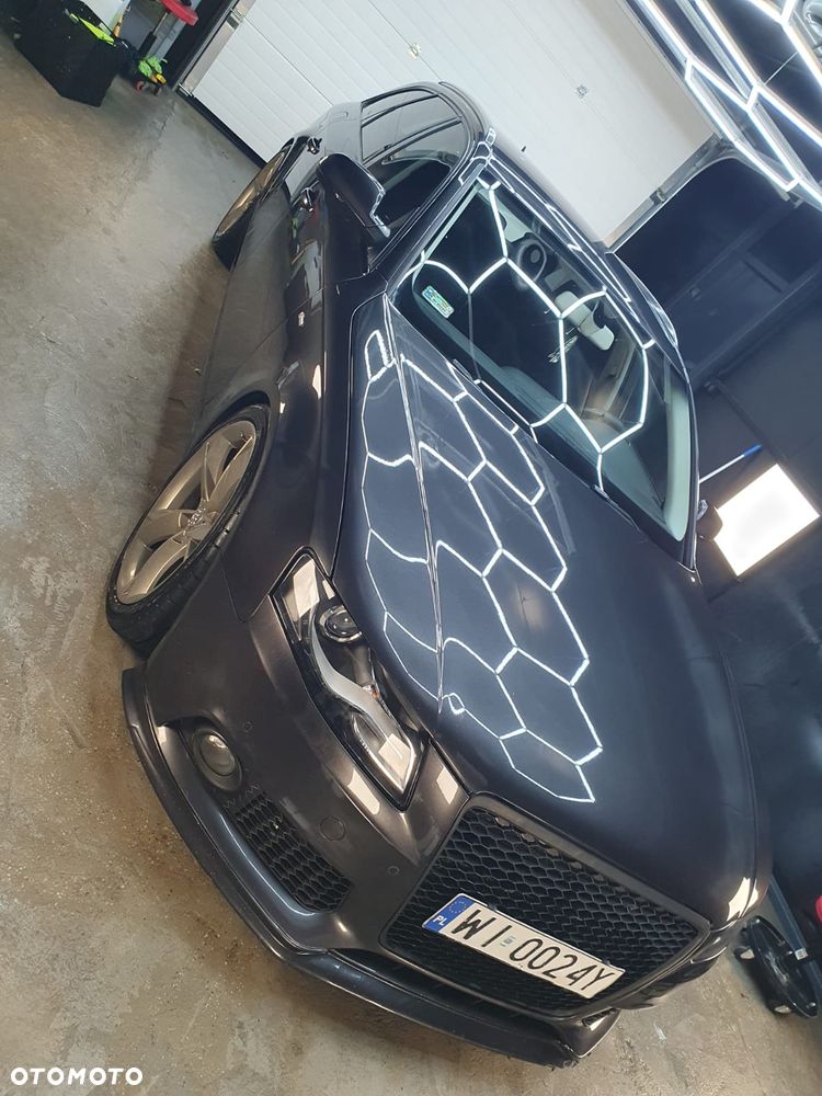 Audi A4 Avant 2.0 TDI DPF multitronic S line Sportpaket - 3