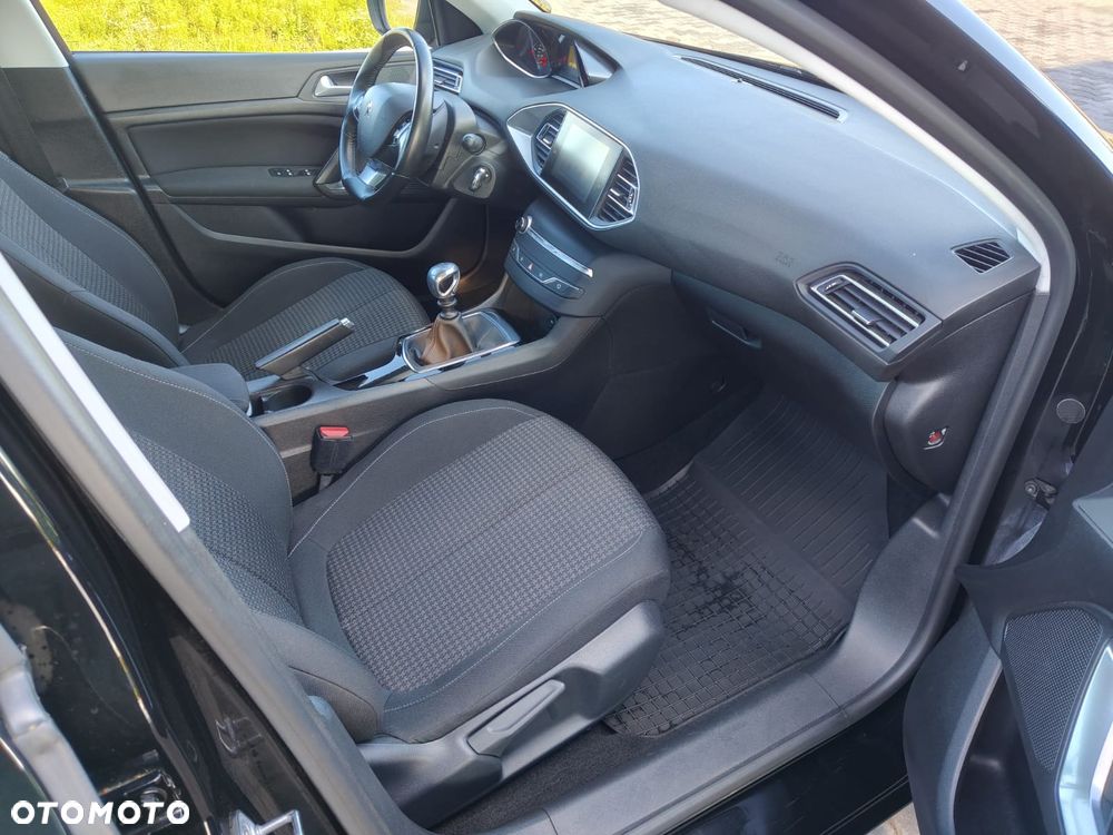 Peugeot 308 PureTech 110 Stop & Start Allure - 25