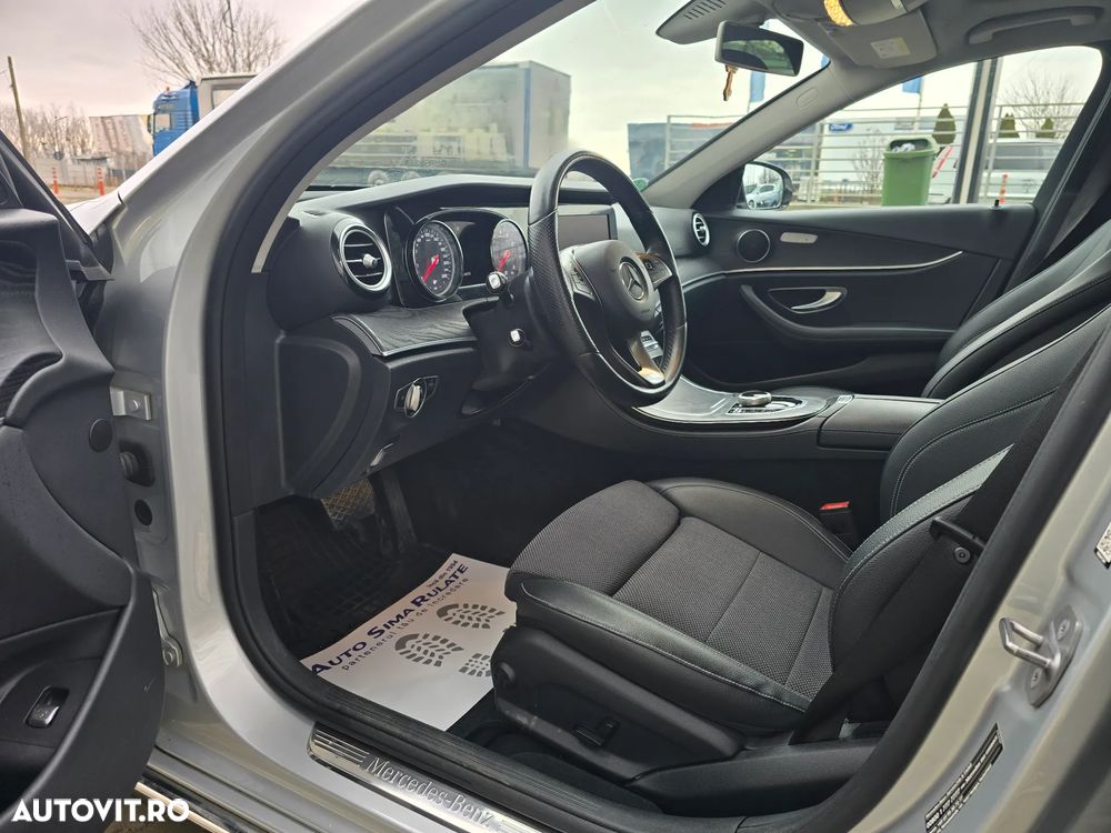 Mercedes-Benz E 200 4Matic 9G-TRONIC - 16