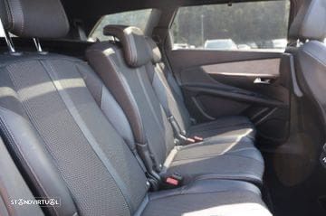 Peugeot 5008 BlueHDI 130 EAT8 GT - 8