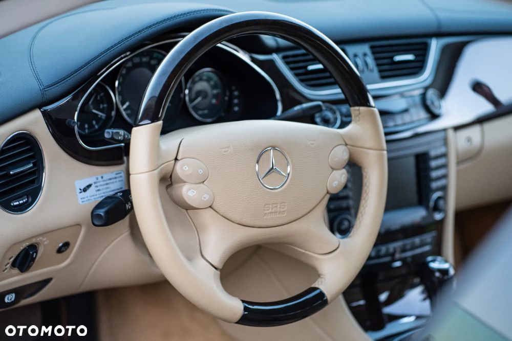 Mercedes-Benz CLS 500 7G-TRONIC - 18