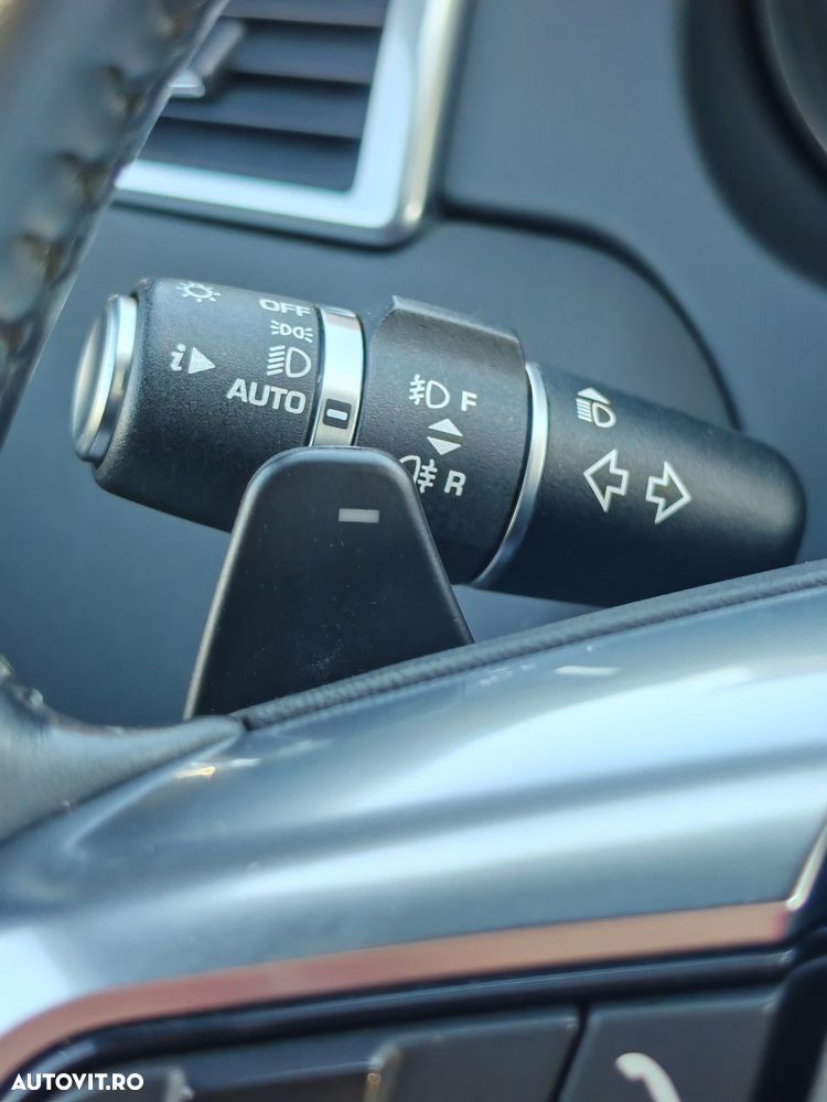 Land Rover Discovery Sport - 29