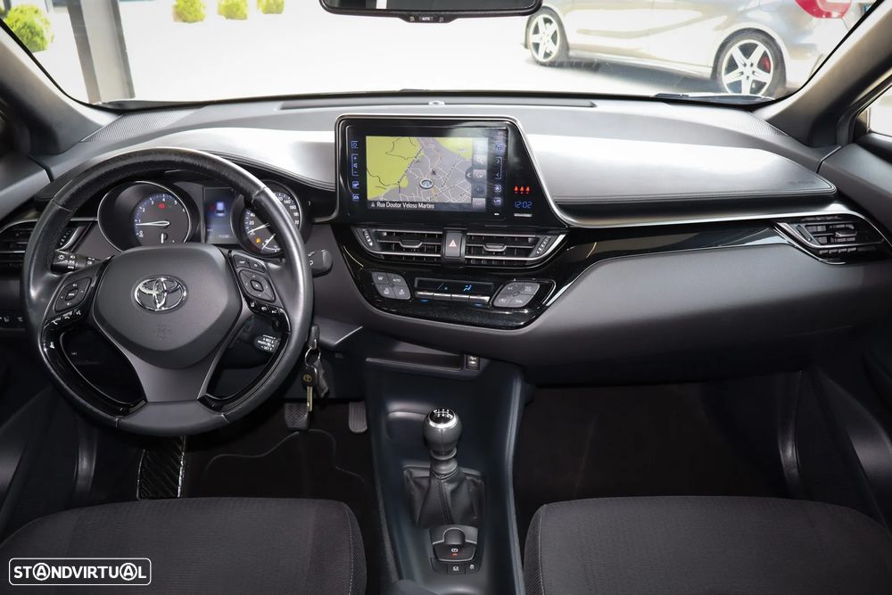 Toyota C-HR 1.2T Active - 11