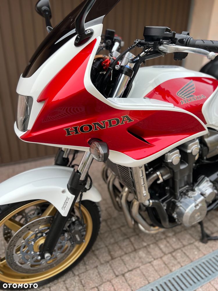 Honda CB - 30