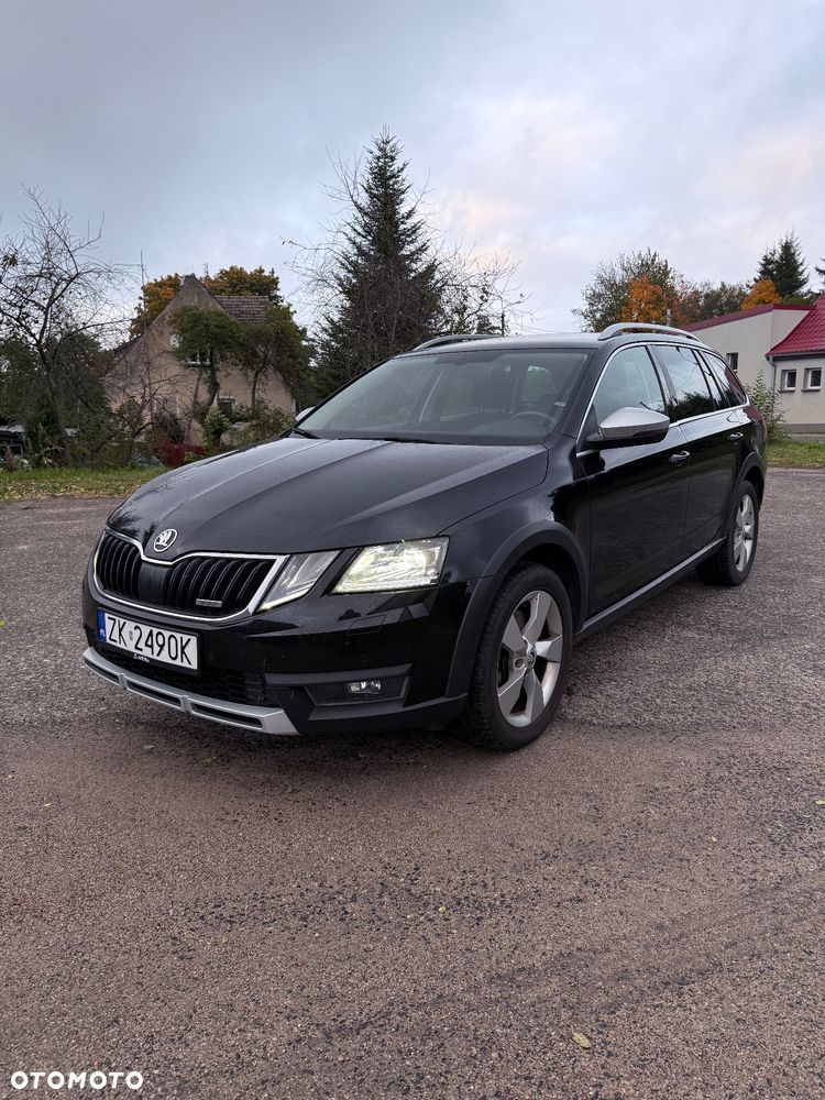 Skoda Octavia 2.0 TDI 4x4 DSG Scout - 1