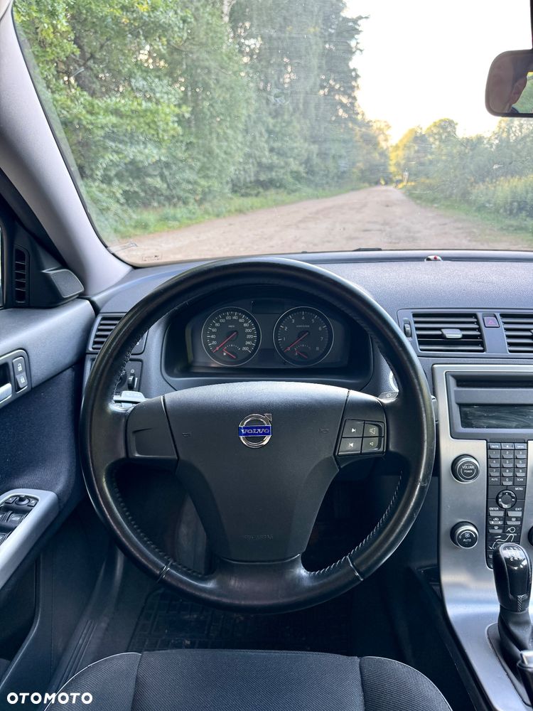 Volvo S40 1.6 - 21