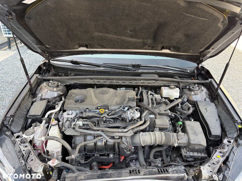 Toyota Camry 2.5 Hybrid Comfort CVT - 21