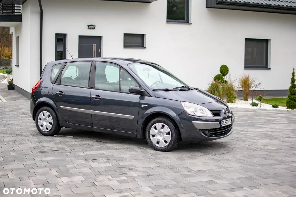 Renault Scenic - 11