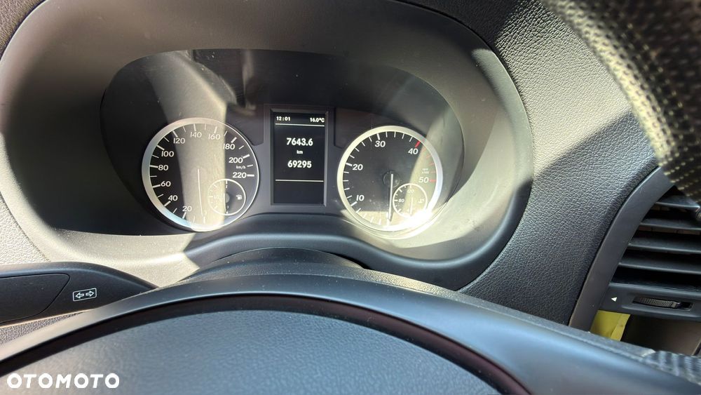 Mercedes-Benz VITO - 5