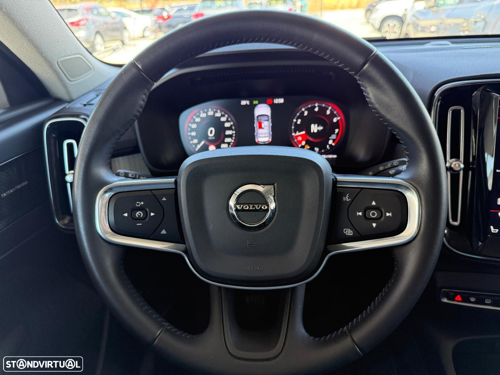 Volvo XC 40 1.5 T3 Inscription Geartronic - 17