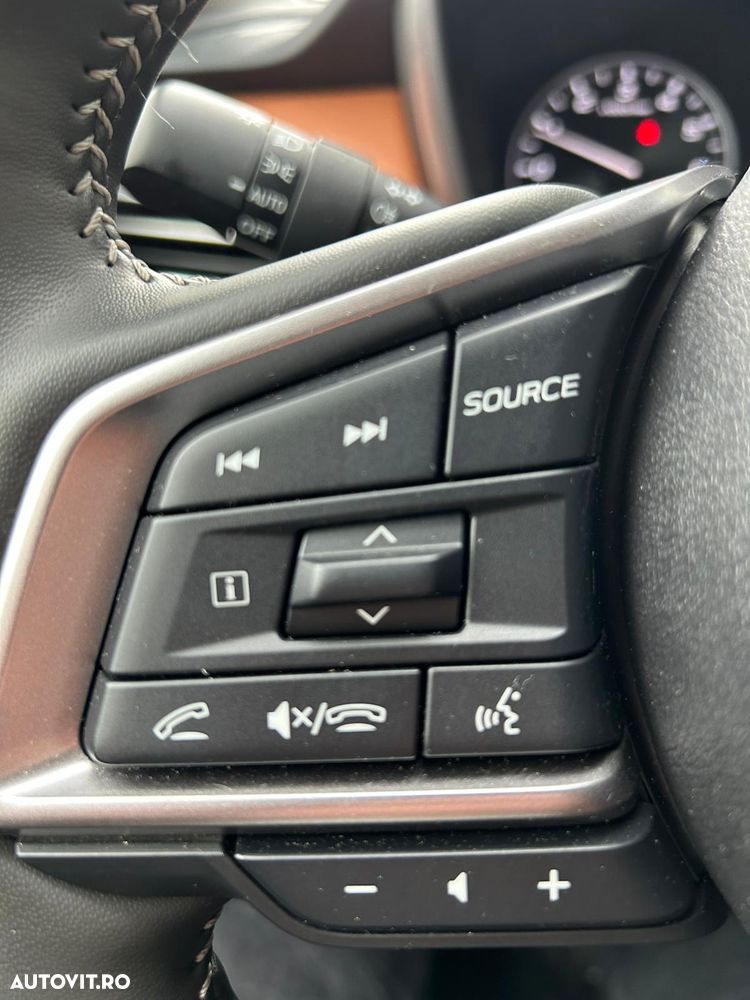 Subaru Outback 2.5I LinearTronic CVT Premium - 33