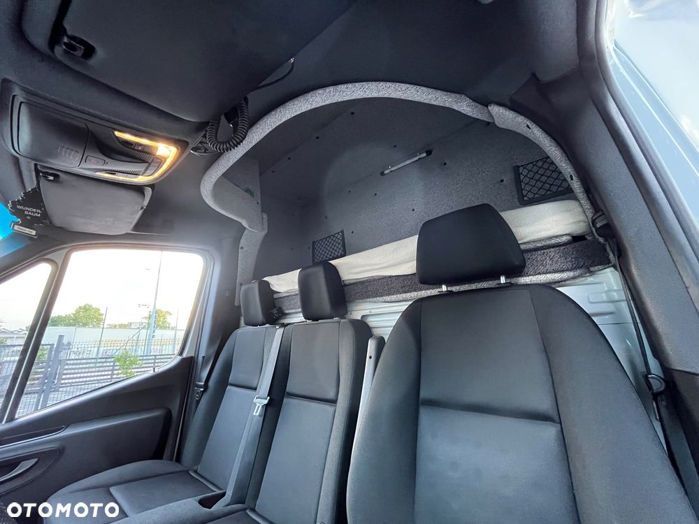 Mercedes-Benz Sprinter 319 CDI V6 - 10