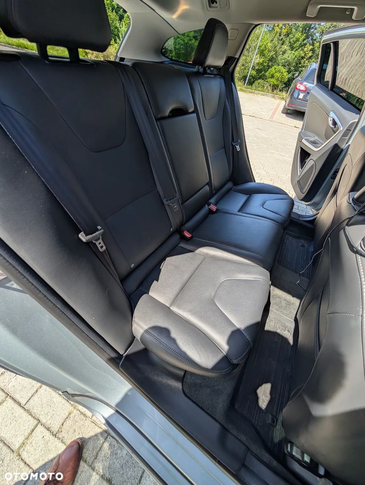 Volvo V60 - 21