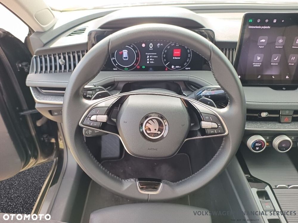 Skoda Superb 1.5 TSI mHEV Selection DSG - 6