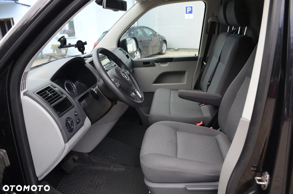 Volkswagen Transporter T5 - 17