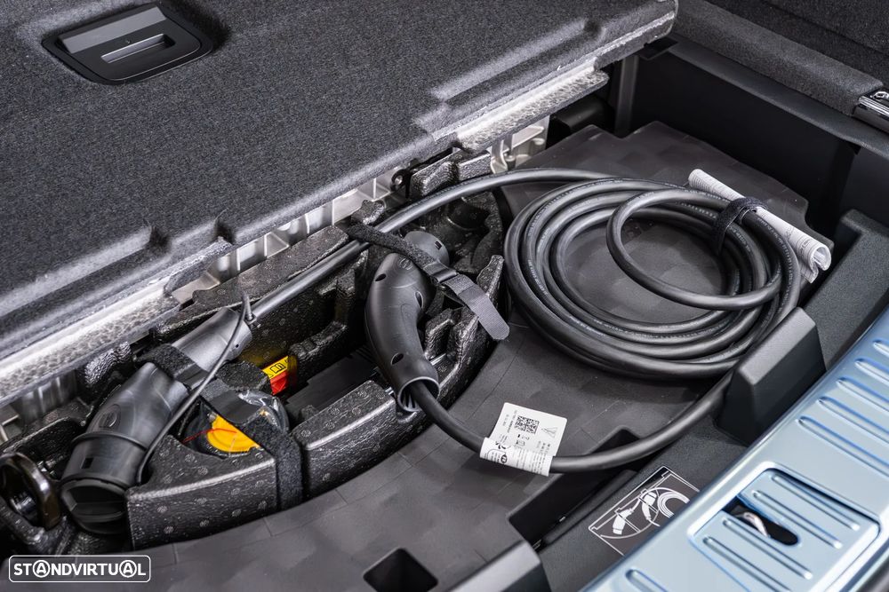 Porsche Cayenne Coupé E-Hybrid - 39