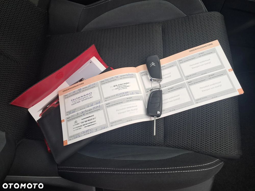 Citroën C4 BlueHDi 120 Stop&Start EAT6 Business Class - 33