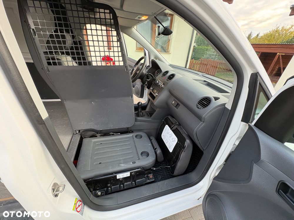 Volkswagen Caddy - 25