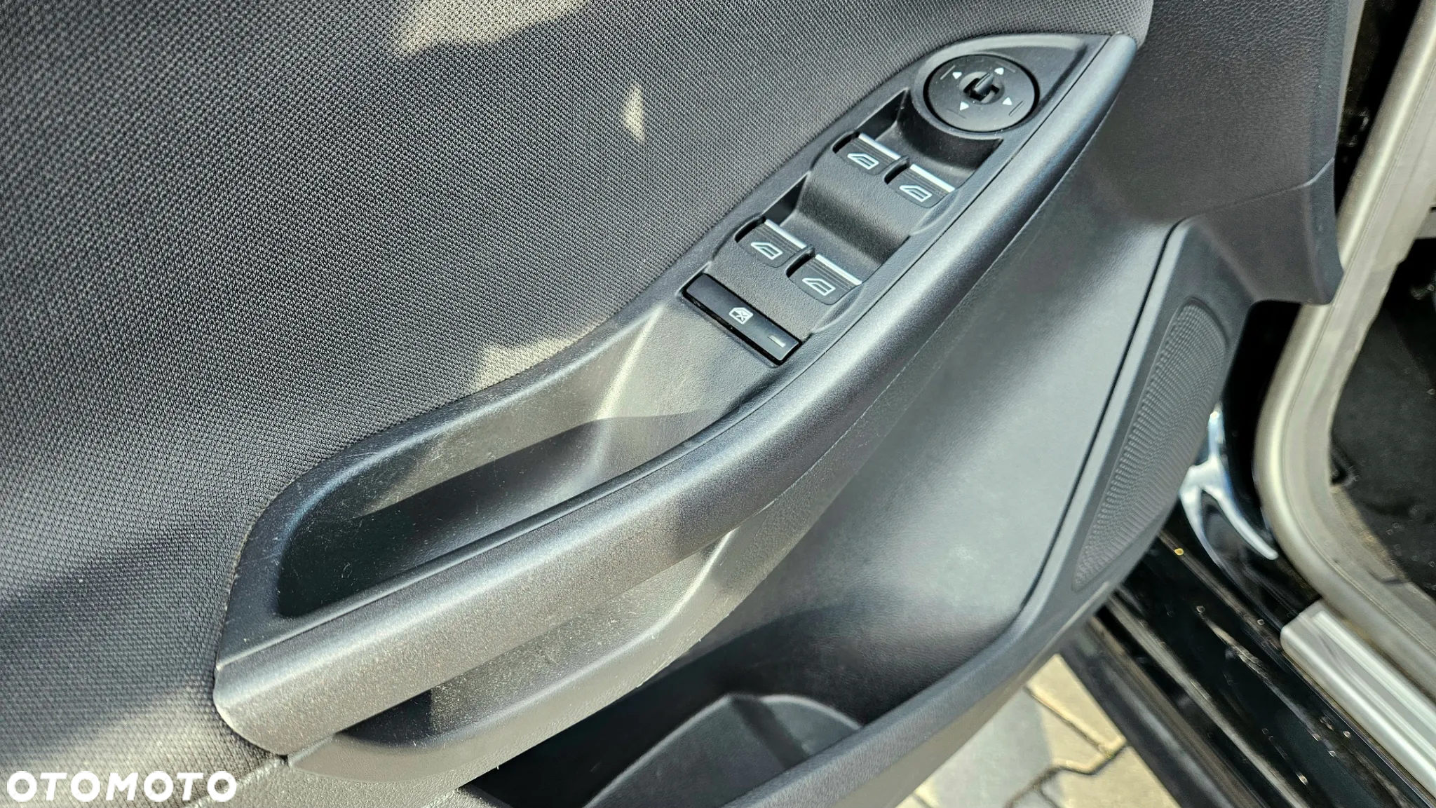 Ford Focus 1.5 EcoBoost Start-Stopp-System ST-LINE - 21