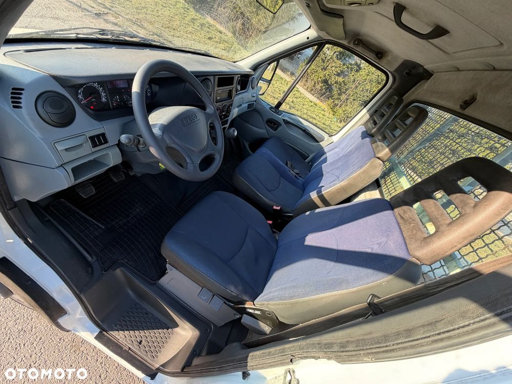 Iveco 35C13 * 2.3 / 130KM * Skrzyniowy * Rama * Rozstaw osi: 3.7m * - 29