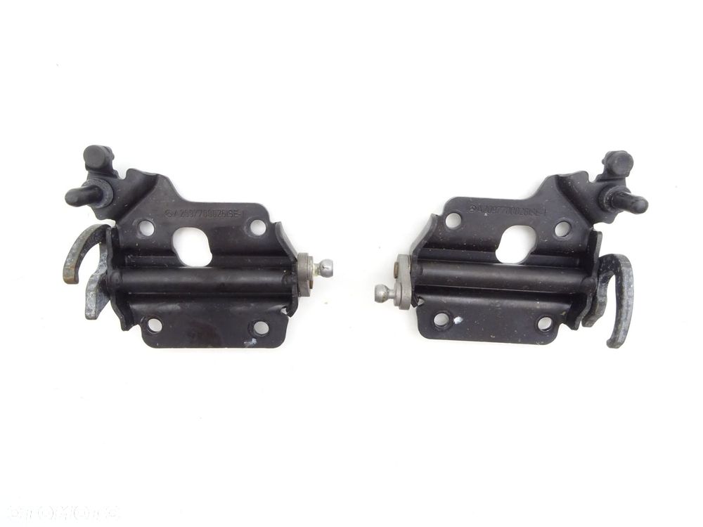 Mechanizm składanego dachu kabrioletu a20977000261 mercedes clk w209 cabrio - 3
