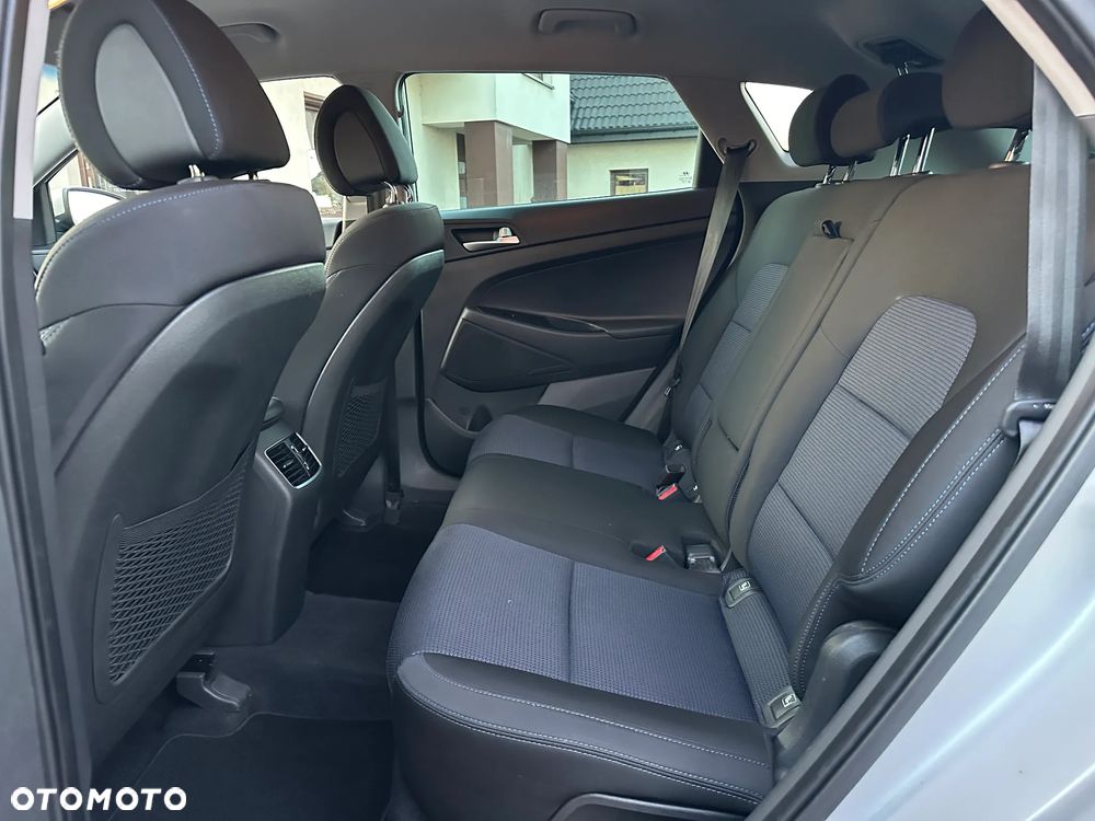 Hyundai Tucson blue 1.6 GDi 2WD Intro Edition - 19