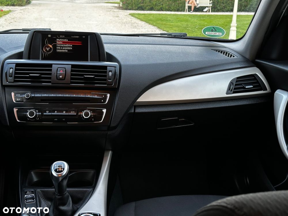 BMW Seria 1 118i - 16
