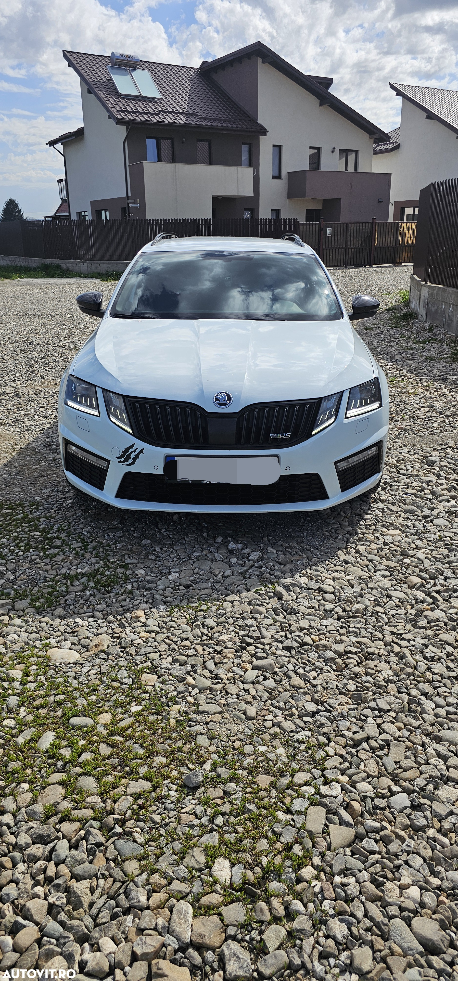 Skoda Octavia 2.0 TDI DSG 4X4 RS - 9