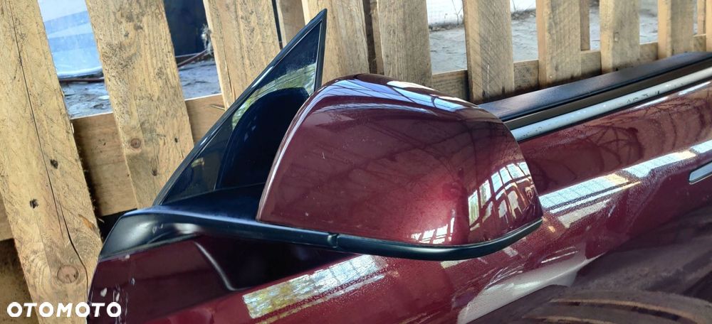 Tesla Model Y 2023 Drzwi przednie - 4