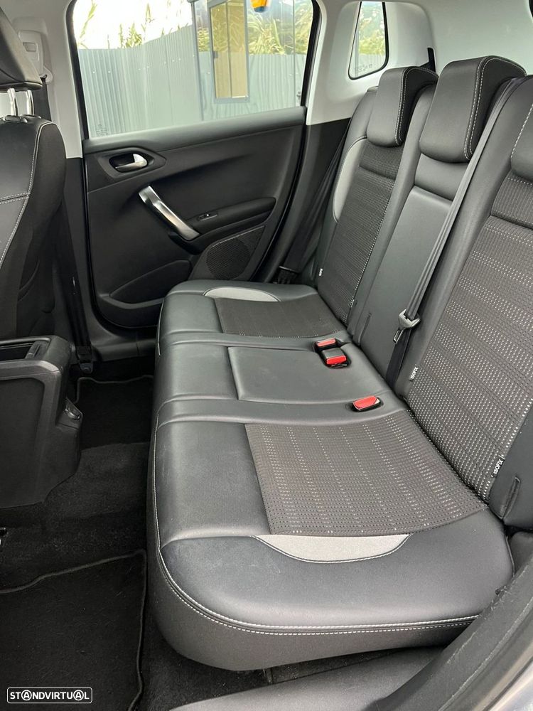 Peugeot 2008 1.6 BlueHDi Active - 13