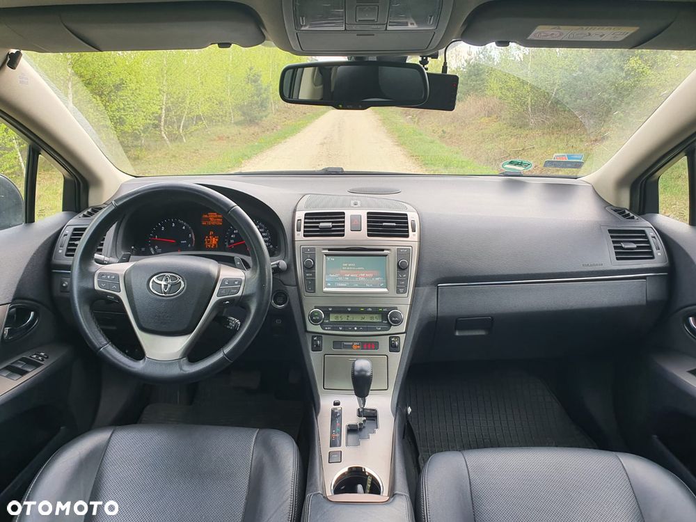 Toyota Avensis 2.2 D-CAT Prestige - 11