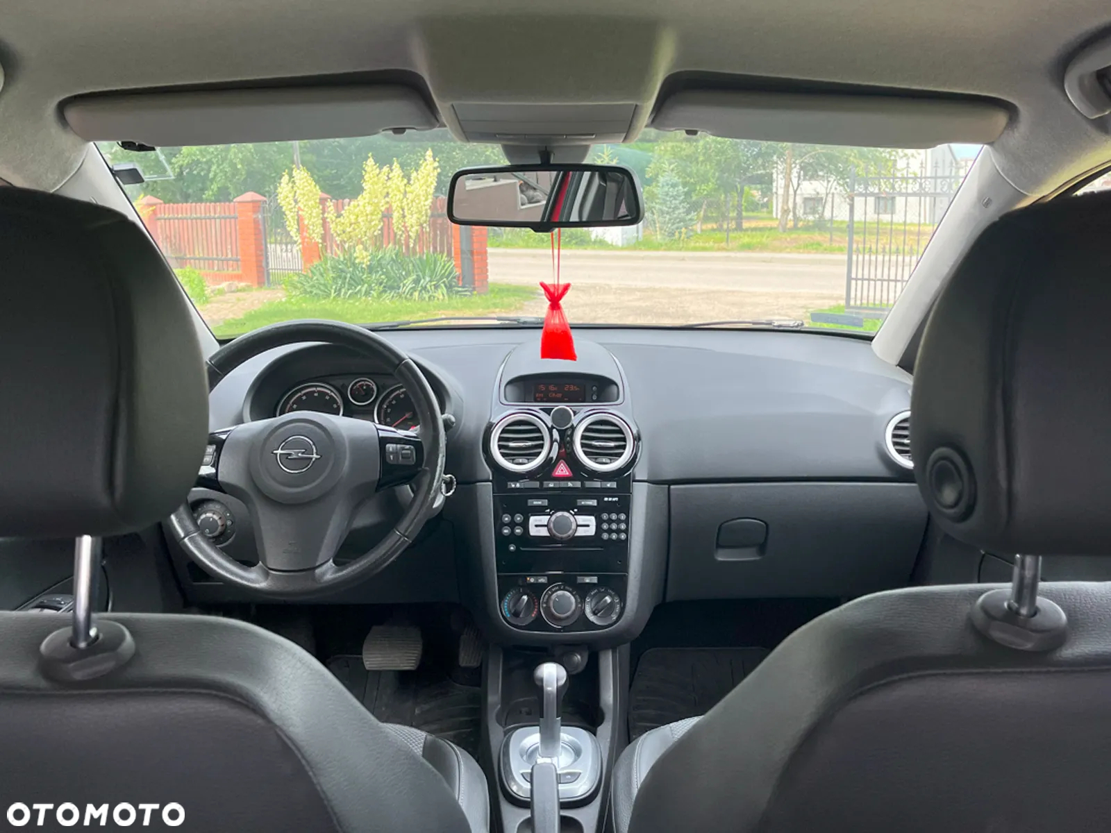 Opel Corsa 1.2 16V Enjoy EasyTronic - 11
