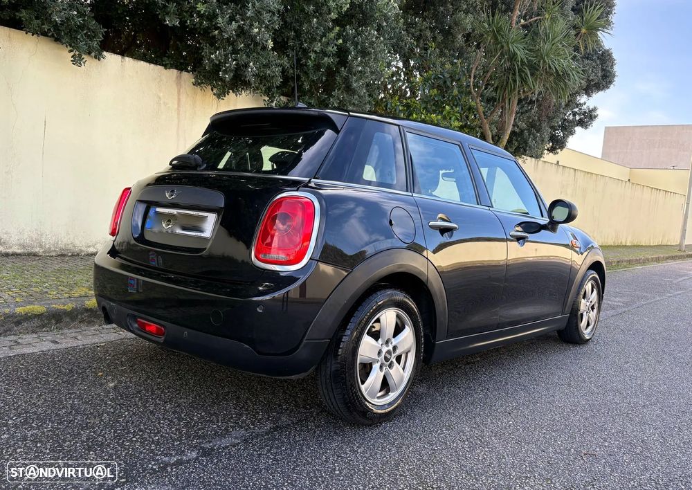 MINI 5 Portas One - 3