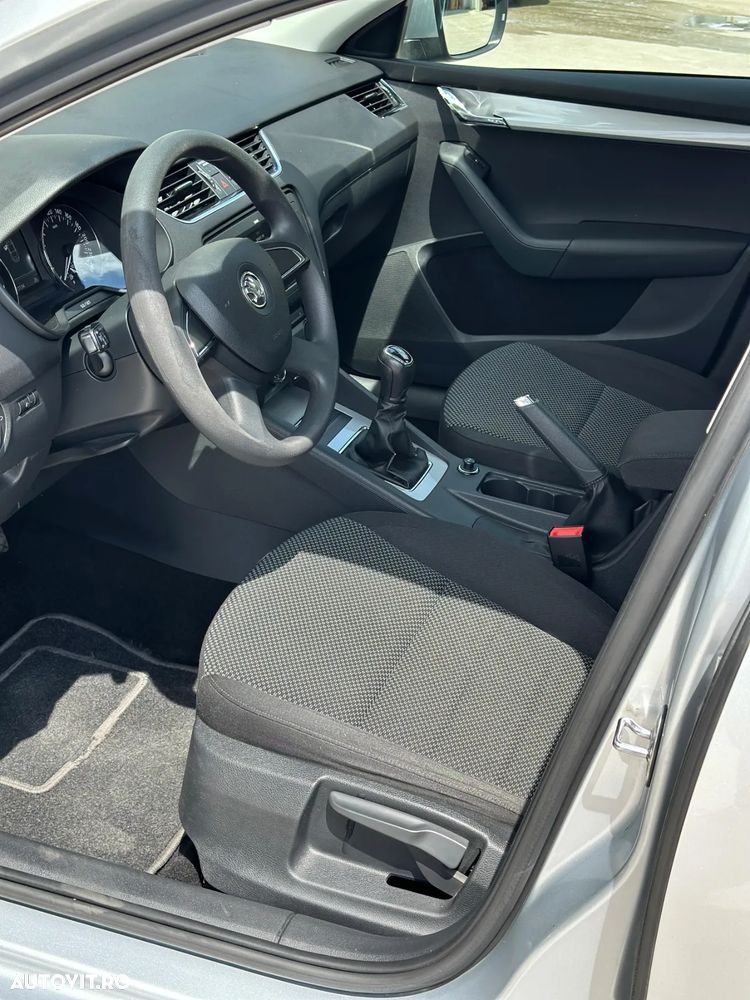 Skoda Octavia 1.2 TSI Ambition - 8
